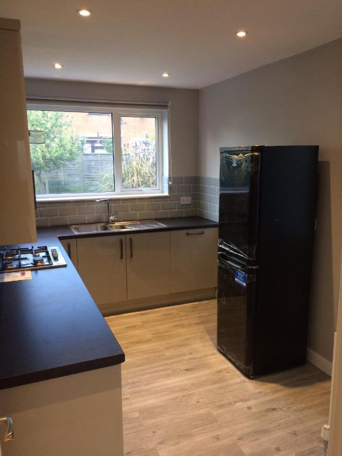 Beautiful En-Suite Bedroom Ipswich Exterior photo